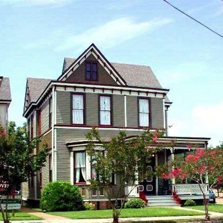 לינה וארוחת בוקר נאטשז 1888 Wensel House מראה חיצוני תמונה