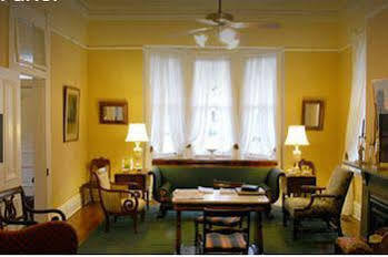 לינה וארוחת בוקר נאטשז 1888 Wensel House מראה חיצוני תמונה