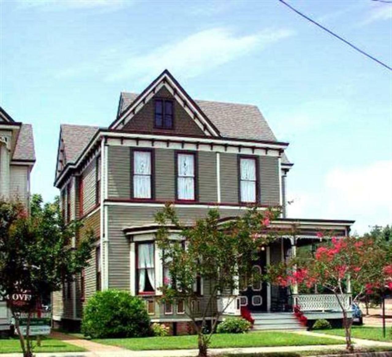 לינה וארוחת בוקר נאטשז 1888 Wensel House מראה חיצוני תמונה